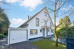 Einfamilienhaus Ratingen Hösel - 7 Zimmer, 202 m&sup2;, 1.250.000&euro; | Angebot:25600939