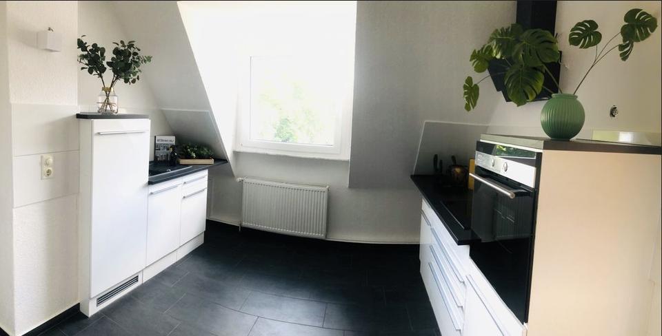 Dachgeschoßwohnung Essen Stadtbezirk IX - 2 Zimmer, 48 m&sup2;, 520&euro; | Angebot:26221222