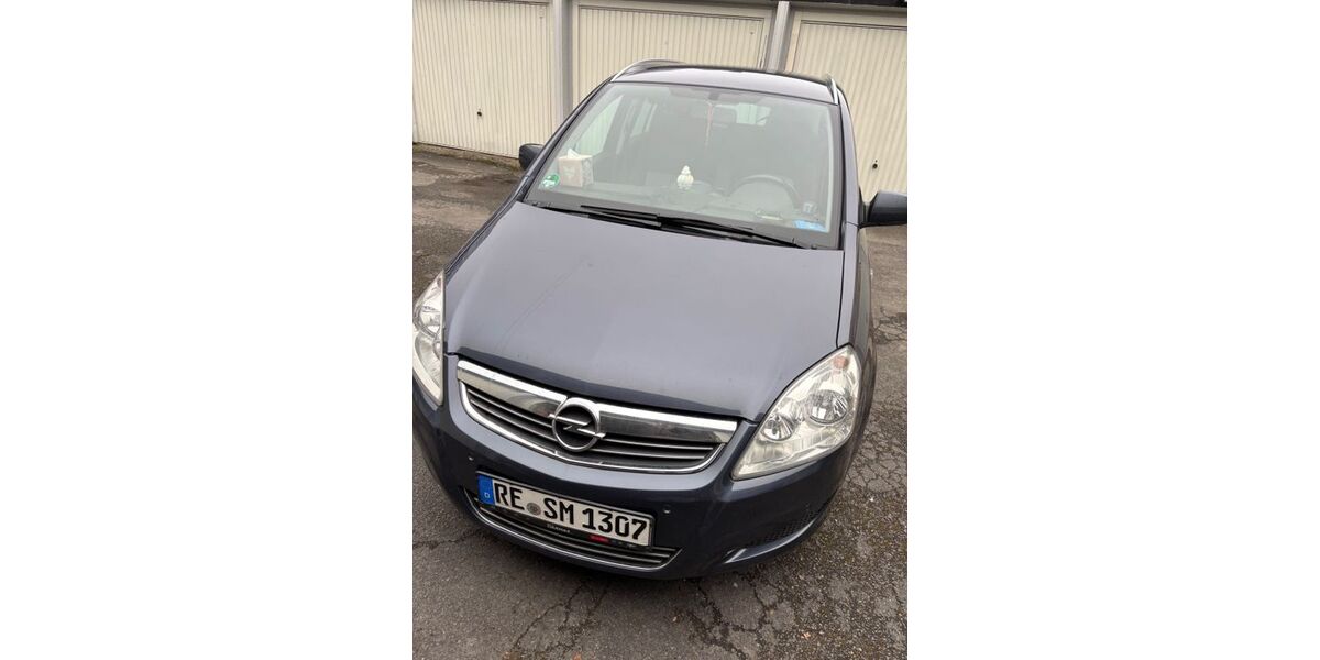 Opel Zafira 181.000 km 3.800 &euro; Recklinghausen 45665