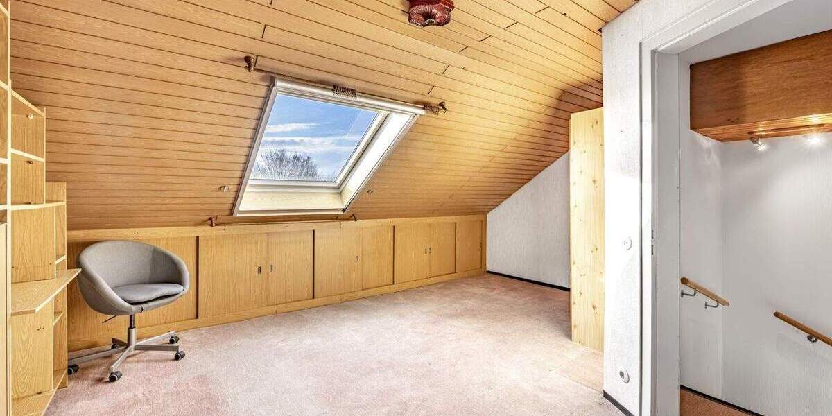 Reihenmittelhaus Wuppertal Ronsdorf - 4 Zimmer, 110 m&sup2;, 349.000&euro; | Angebot:23940476