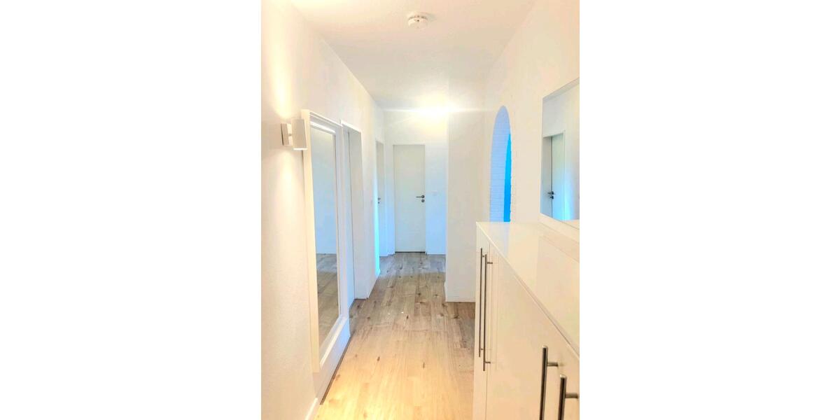 Etagenwohnung Wuppertal Cronenberg - 4 Zimmer, 89 m&sup2;, 268.000&euro; | Angebot:25626326