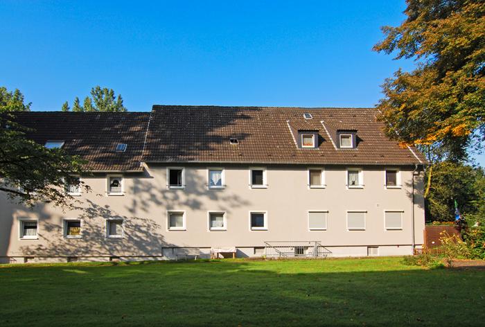 Geräumige 2,5 Zimmer Wohnung im Erdgeschoss mit Wannenbad und Bezugsfertig 2.5 zimmer