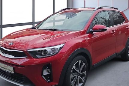 Kia Stonic 23.436 km 17.990 &euro; Recklinghausen 45663