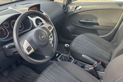 Opel Corsa 180.000 km 2.450 &euro; Herten 45699