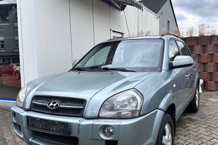 Hyundai TUCSON 145.000 km 3.490 &euro; Bochum 44809