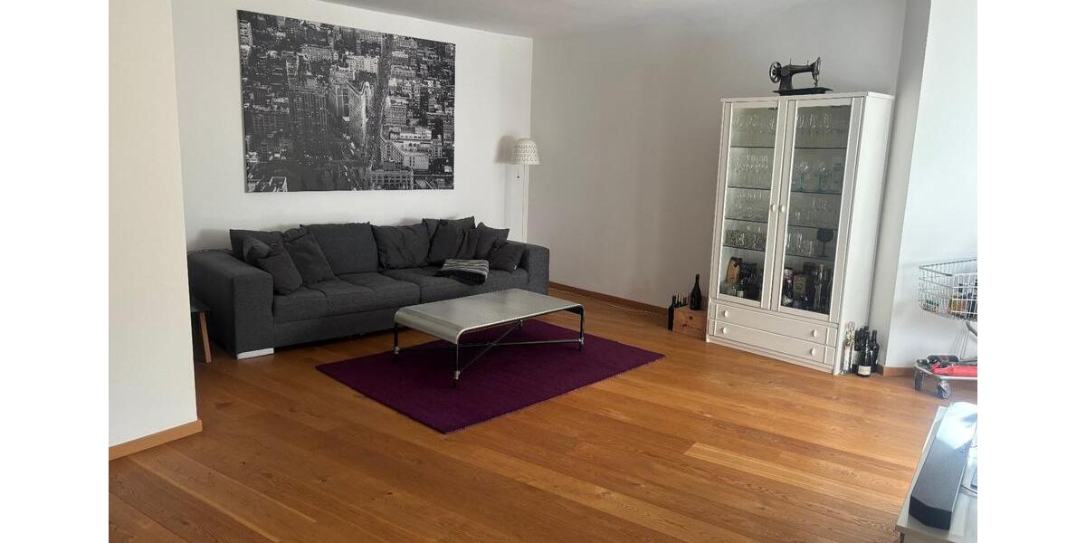 Dachgeschoßwohnung Duisburg - 3.5 Zimmer, 115 m&sup2;, 279.000&euro; | Angebot:27457651