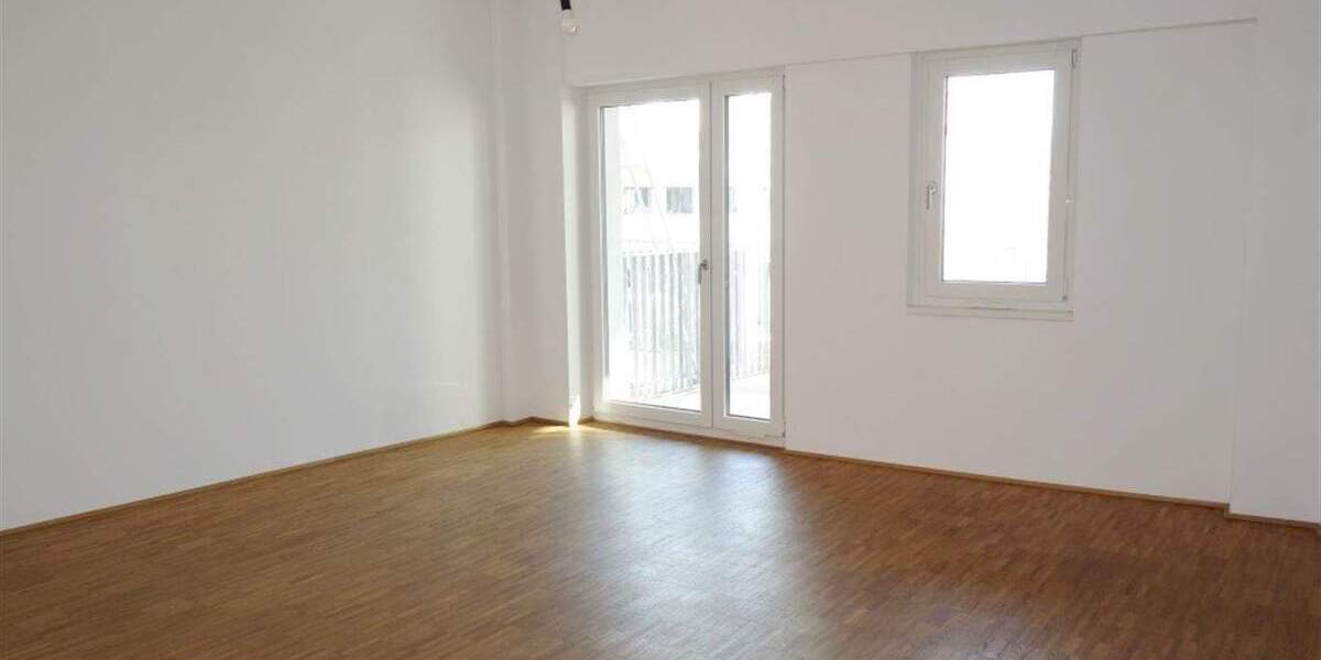 Etagenwohnung Düsseldorf Flingern Nord - 3 Zimmer, 117 m&sup2;, 1.879&euro; | Angebot:25645621