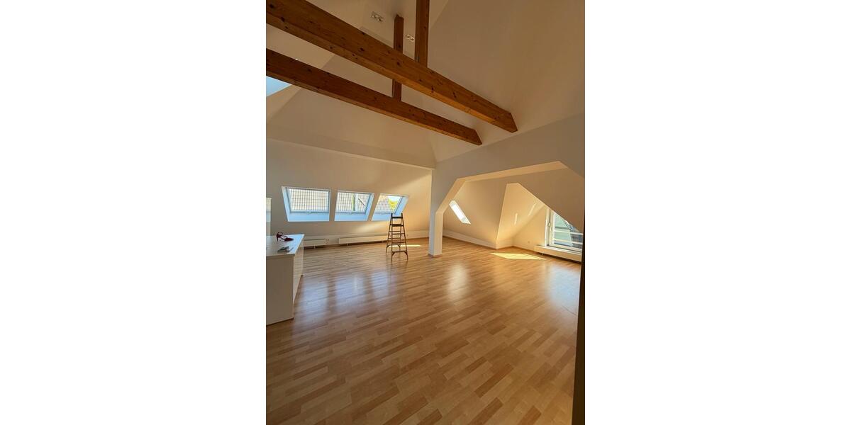Dachgeschoßwohnung Dorsten Altstadt - 2 Zimmer, 90 m&sup2;, 810&euro; | Angebot:26476666