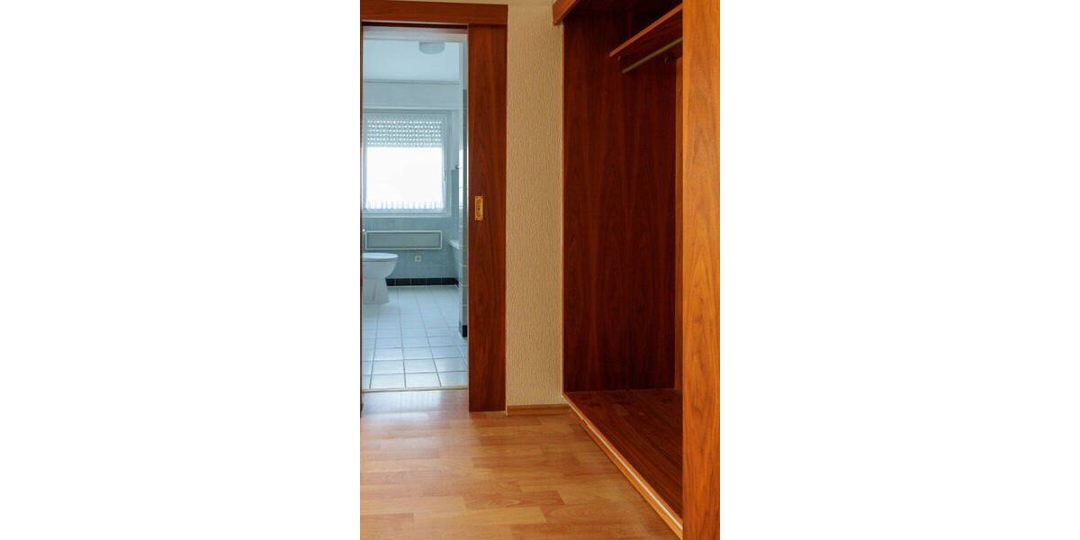 Etagenwohnung Essen Heisingen - 2 Zimmer, 215.000&euro; | Angebot:25957294