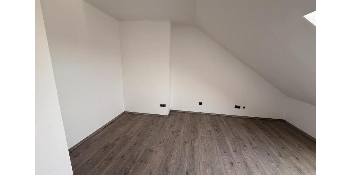 Dachgeschoßwohnung Bochum Werne - 2 Zimmer, 75 m&sup2;, 780&euro; | Angebot:26408151