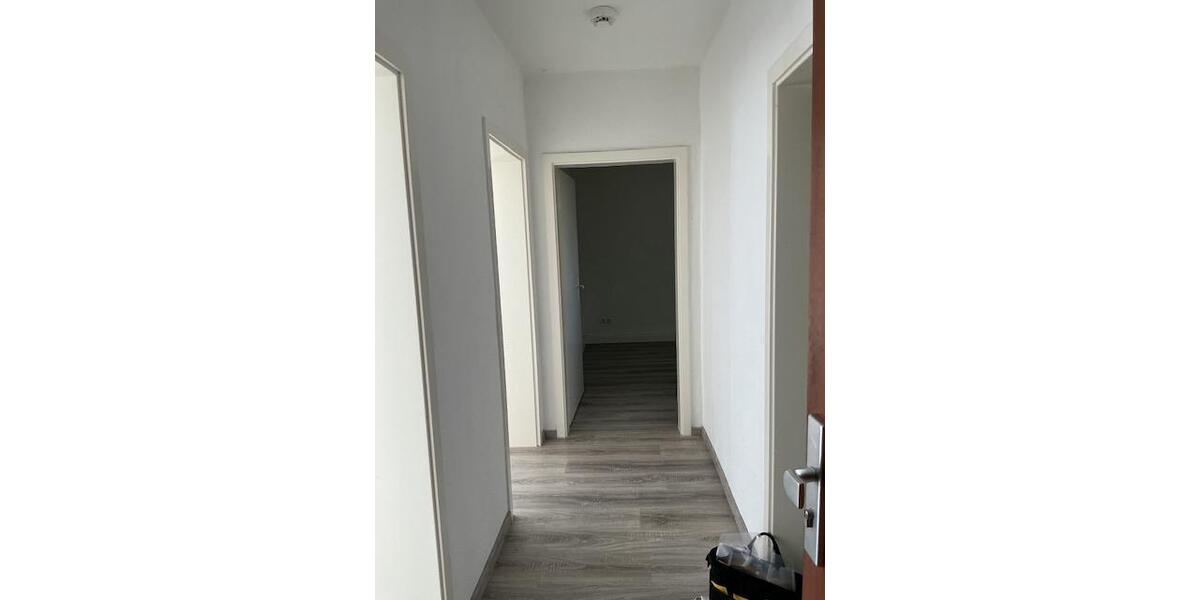 Etagenwohnung Velbert Velbert-Mitte - 1 Zimmer, 36 m&sup2;, 299&euro; | Angebot:25877311