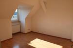 Dachgeschoßwohnung Essen Huttrop - 3 Zimmer, 67 m&sup2;, 109.000&euro; | Angebot:27446984