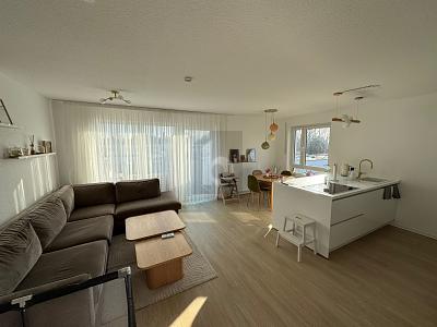 EXKLUSIV WOHNEN MIT EBK, AUFZUG UND CARPORT 3 zimmer