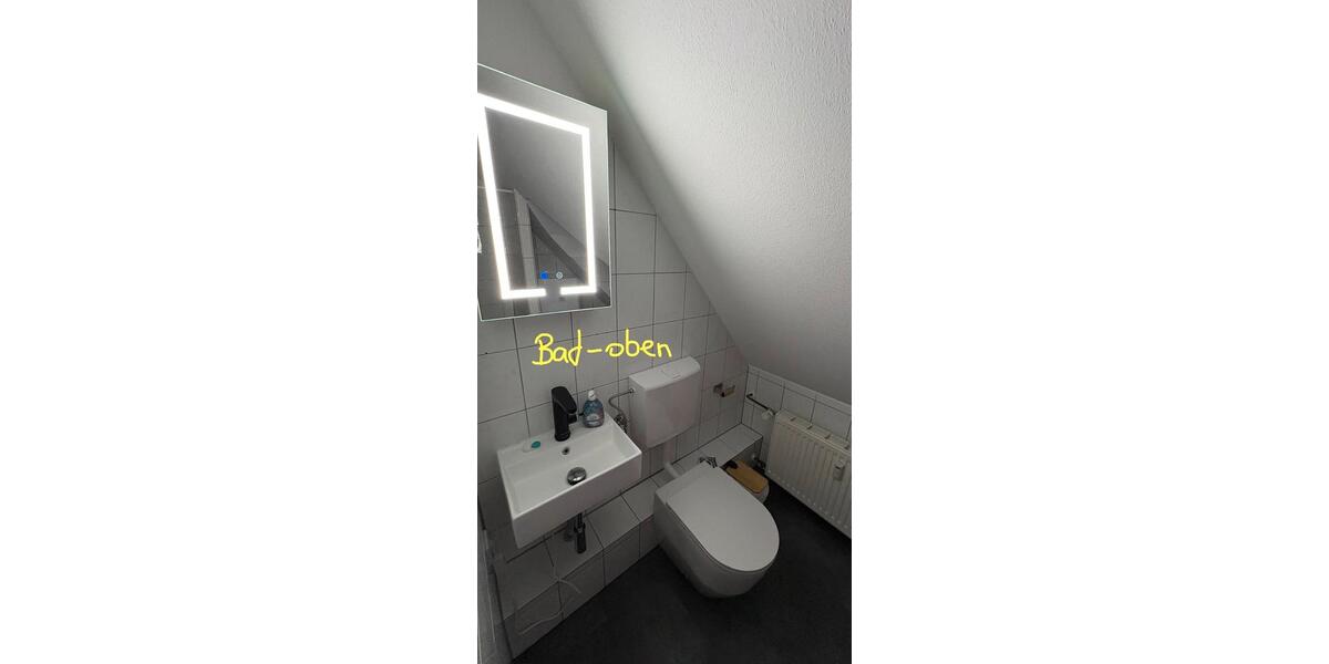 Etagenwohnung Essen Stadtbezirk VII - 4 Zimmer, 131 m&sup2;, 300&euro; | Angebot:25299084