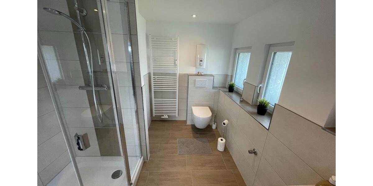 Dachgeschoßwohnung Duisburg Hamborn - 2 Zimmer, 82 m&sup2;, 650&euro; | Angebot:26562111