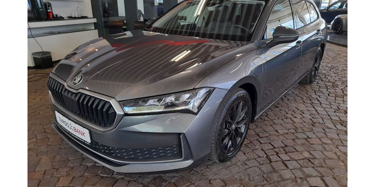Skoda Superb 61.931 km 34.500 &euro; Gelsenkirchen 45888