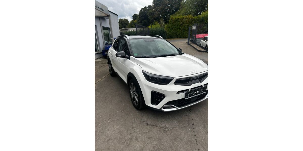 Kia Stonic 42.000 km 20.390 € Gelsenkirchen 45899