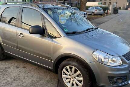 Suzuki SX4 80.844 km 8.950 &euro; Essen 45239