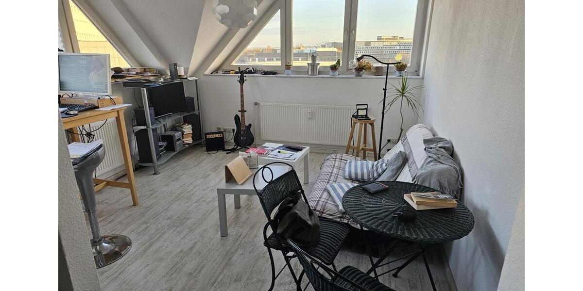 Dachgeschosswohnung in zentraler Lage von Essen 2 zimmer