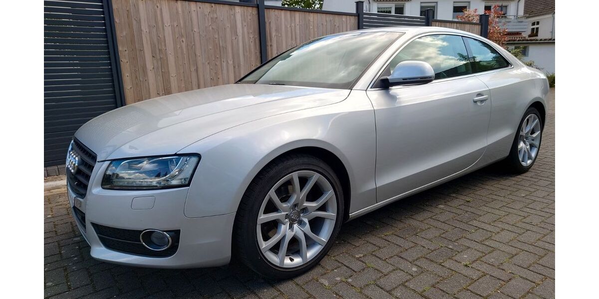 Audi A5 60.255 km 13.900 &euro; Dinslaken 46539