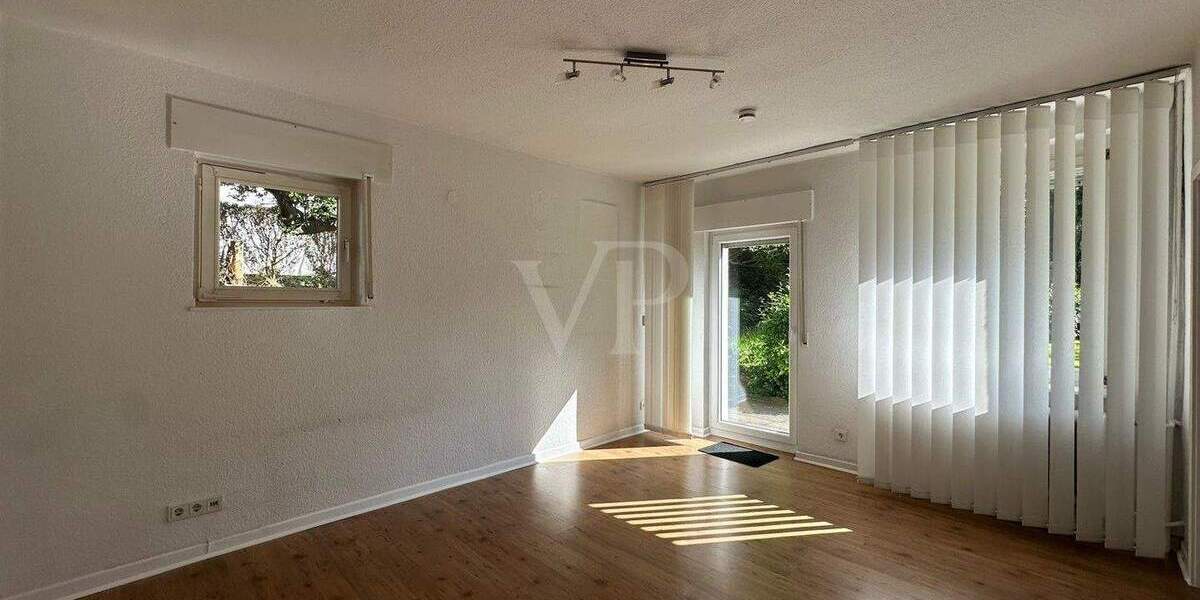 Flexibel nutzbares Drei-Familien- oder Einfamilienhaus in beliebter Wohnlage mit Garage & Stellplatz 6 zimmer