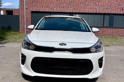 Kia Rio 158.900 km 6.850 &euro; marl 45772