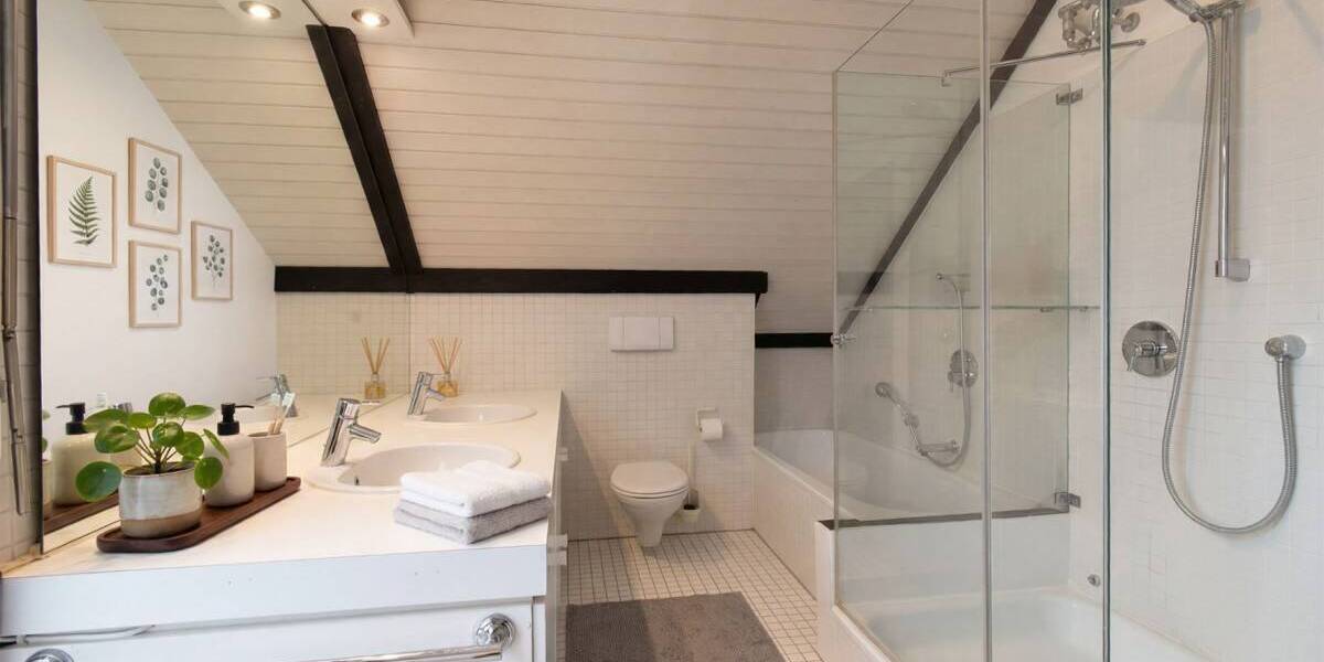 Einfamilienhaus Essen Heidhausen - 5 Zimmer, 220 m&sup2;, 975.000&euro; | Angebot:26499112