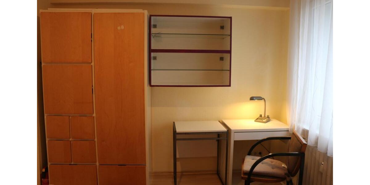 Helle möblierte Wohnung mit Einbauküche Uni und Limbecker Platz 2 zimmer