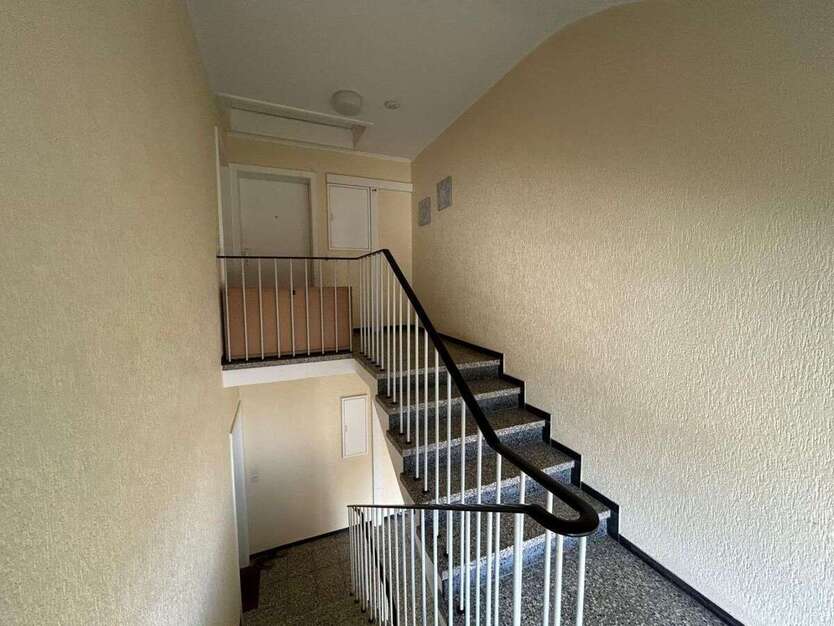 Wohnung zum Kaufen in Krefeld 74.000 € 45 m² 1 zimmer