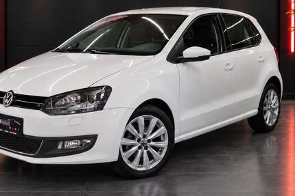 VW Polo 74.000 km 9.299 &euro; Duisburg 47179