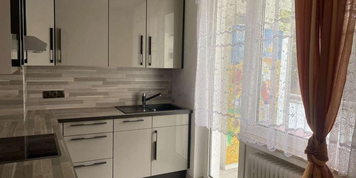 Etagenwohnung Wuppertal Arrenberg - 3 Zimmer, 100 m&sup2;, 230.000&euro; | Angebot:26151397