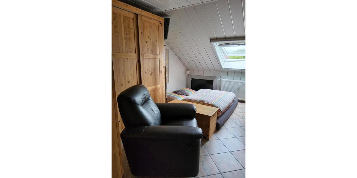 Dachgeschoßwohnung Wuppertal Elberfeld - 1 Zimmer, 28 m&sup2;, 79.000&euro; | Angebot:26462385