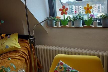 Attraktive 2-Zimmer-Dachgeschoßwohnung in bevorzugter Lage