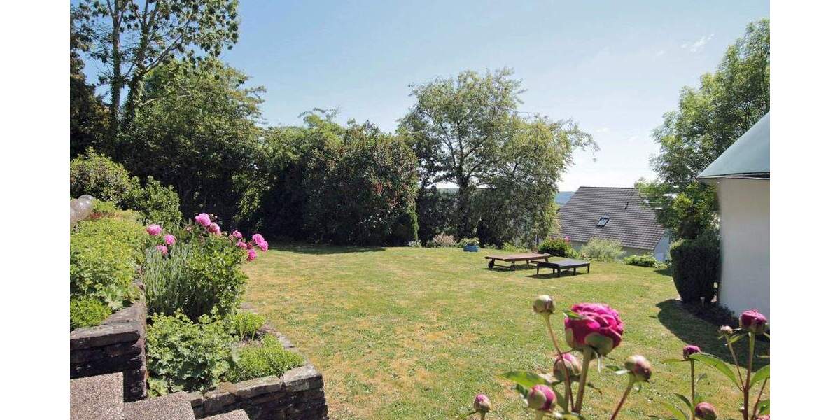 Etagenwohnung Wetter Volmarstein - 6 Zimmer, 220 m&sup2;, 429.000&euro; | Angebot:25668574