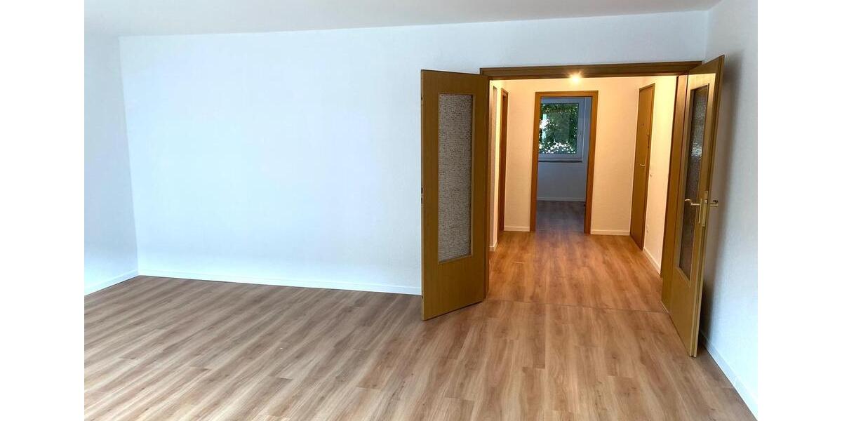 Helle 2 Zimmer Wohnung in Neudorf - Süd 2 zimmer