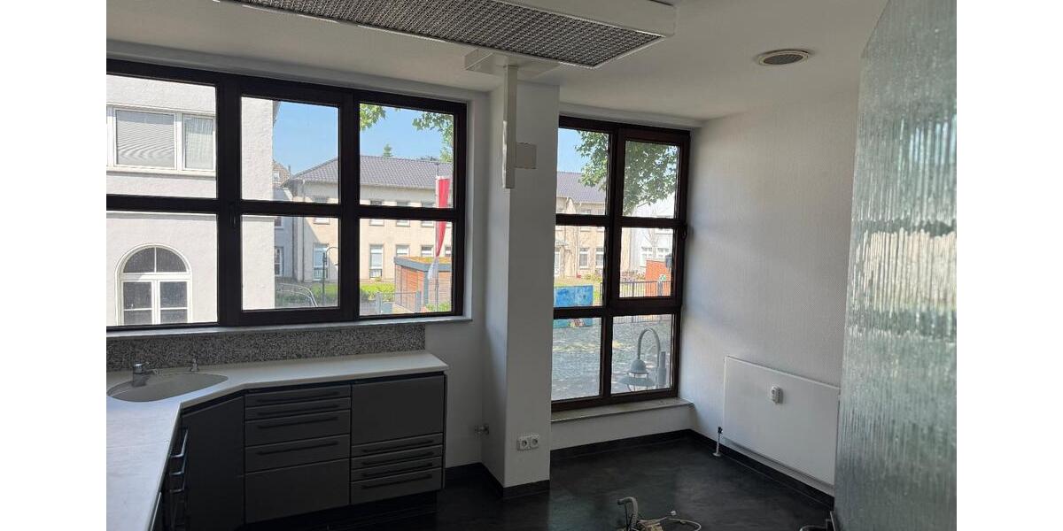 PraxisBüro Herten 1.OG- 210 m2 - auch EG Flächen verfügbar zimmer