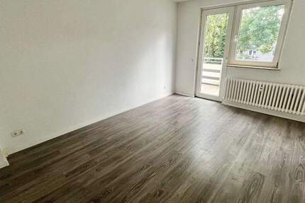 Wohnung Duisburg Mittelmeiderich - 2 Zimmer, 59 m&sup2;, 449&euro; | Angebot:25803644