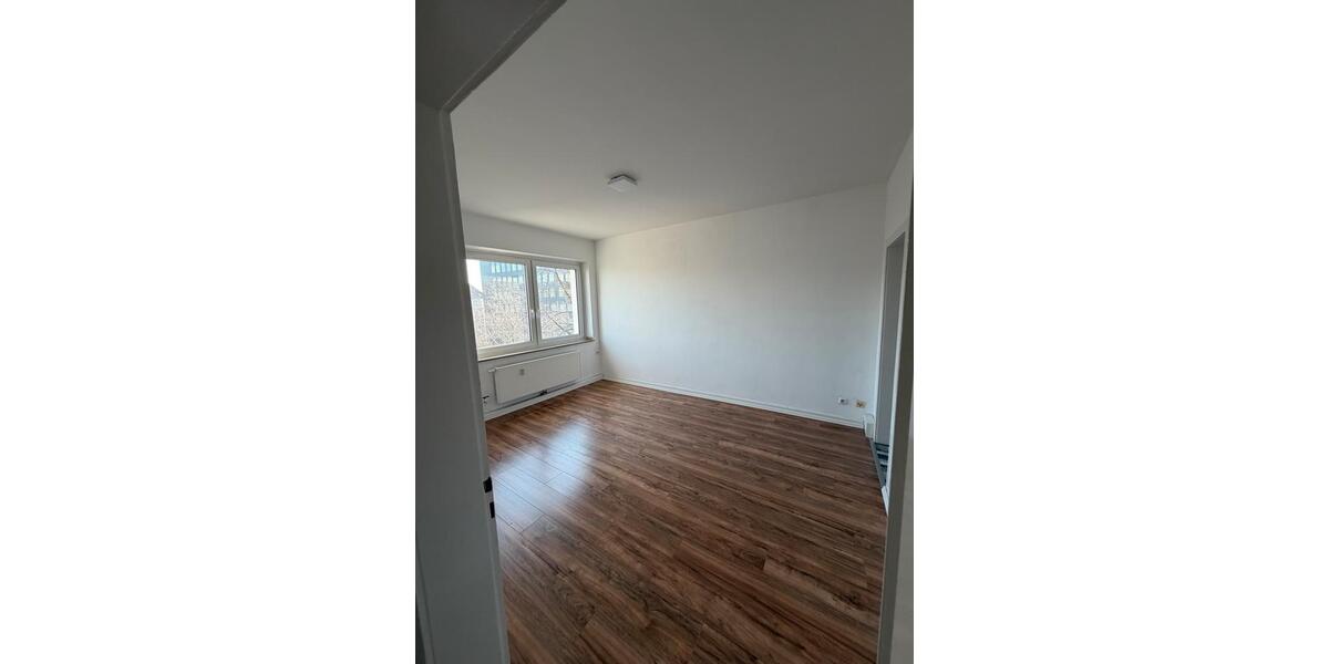 Etagenwohnung Essen Stadtkern - 2 Zimmer, 42 m&sup2;, 493&euro; | Angebot:25714463