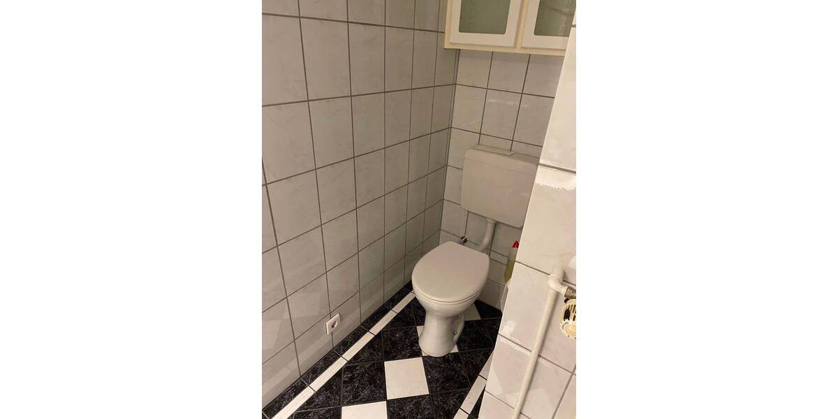Etagenwohnung Duisburg Alt-Homberg - 3 Zimmer, 81 m&sup2;, 139.000&euro; | Angebot:26807382