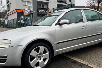 Skoda Superb 196.263 km 5.990 &euro; Gelsenkirchen 45899
