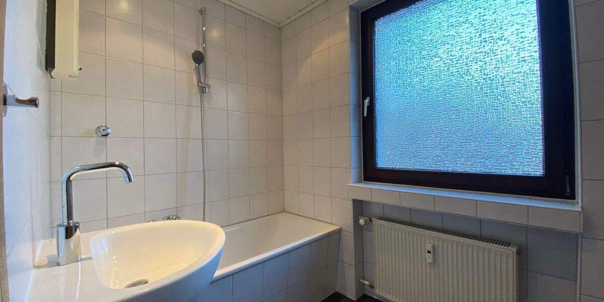 Attraktive 5 Zimmer Wohnung in Schönebeck 5 zimmer