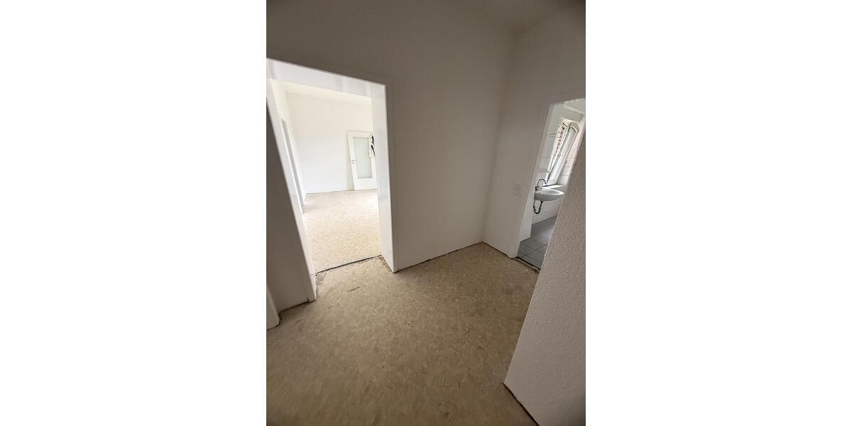Erdgeschoßwohnung Duisburg Hamborn - 3.5 Zimmer, 71 m&sup2;, 408&euro; | Angebot:26627534