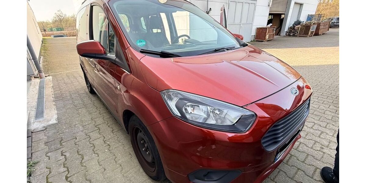 Ford Tourneo Courier 115.000 km 9.999 &euro; Wuppertal 42115