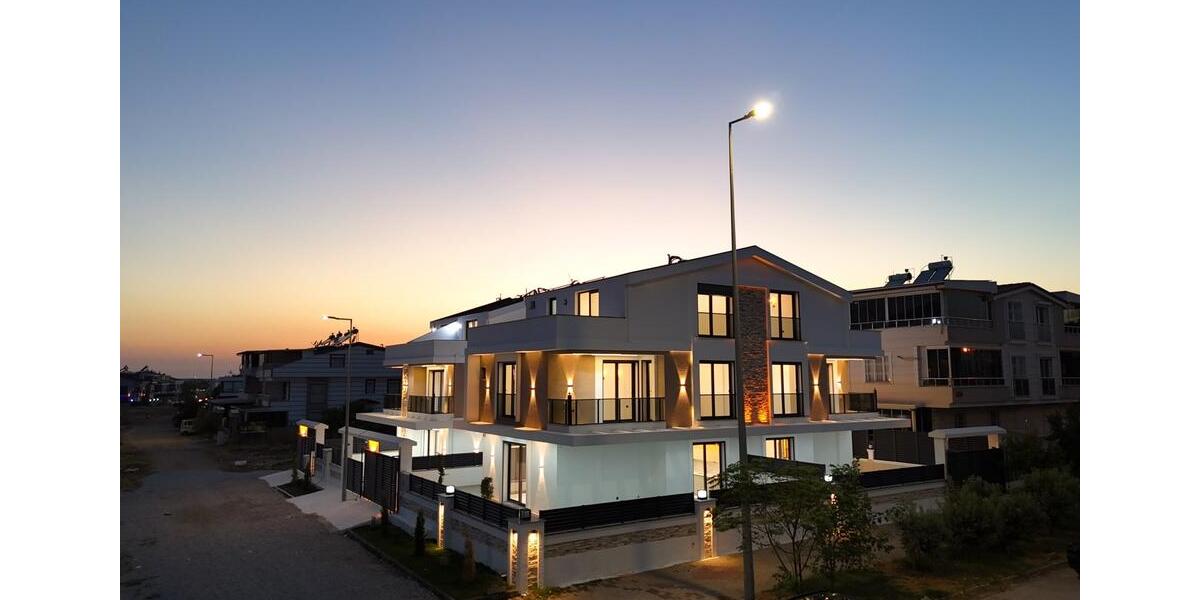 Villa Gelsenkirchen Gelsenkirchen-Mitte - 5 Zimmer, 170 m&sup2;, 320.000&euro; | Angebot:27488206