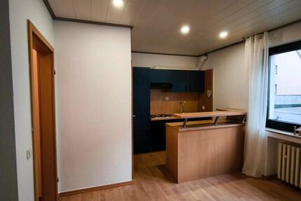kleine Apartment Wohnung in Mülheim Styrum 1.5 zimmer