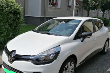 Renault Clio 50.658 km 8.000 € Oberhausen 47167