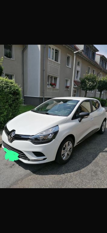 Renault Clio 50.658 km 8.000 € Oberhausen 47167