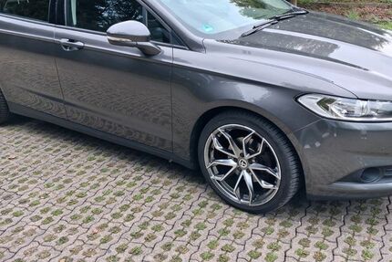 Ford Mondeo 238.000 km 6.399 &euro; Essen 45149