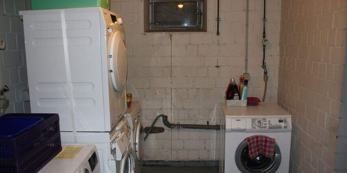 Gewerberäume in Herne-Sodingen mit Stellplätzen und Garage, eigenem Eingang 3 zimmer