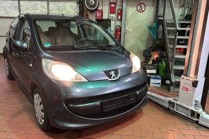 Peugeot 107 119.300 km 2.200 &euro; Bottrop 46238